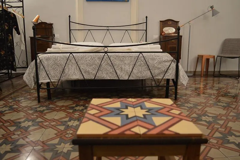 Bed and Breakfast Bed, Book & Breakfast Landolina CTA